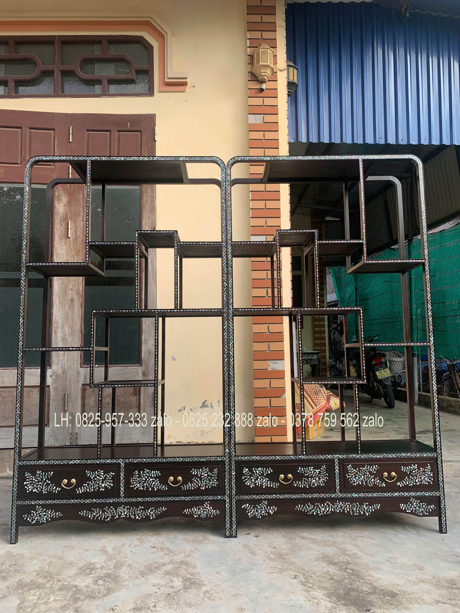 Mẫu Kệ Bày Đồ Gỗ Gụ Khảm Cẩn Ốc