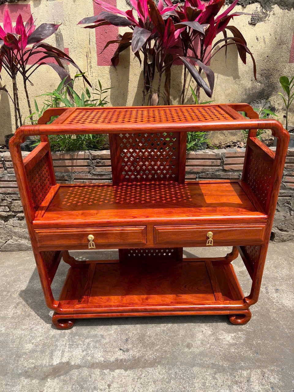 Mẫu Kệ Bày Đồ Gỗ Hương Nhỏ