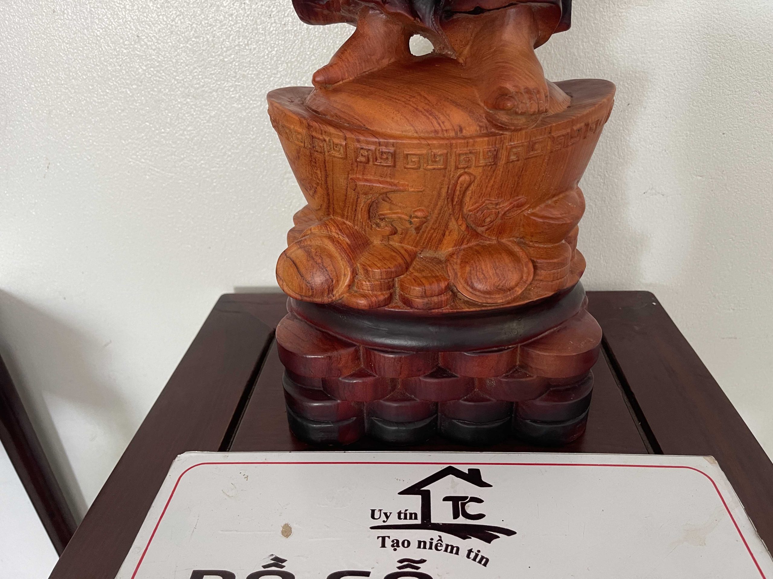 Pho Tượng Di Lặc Chúc Phúc Gỗ Hương 