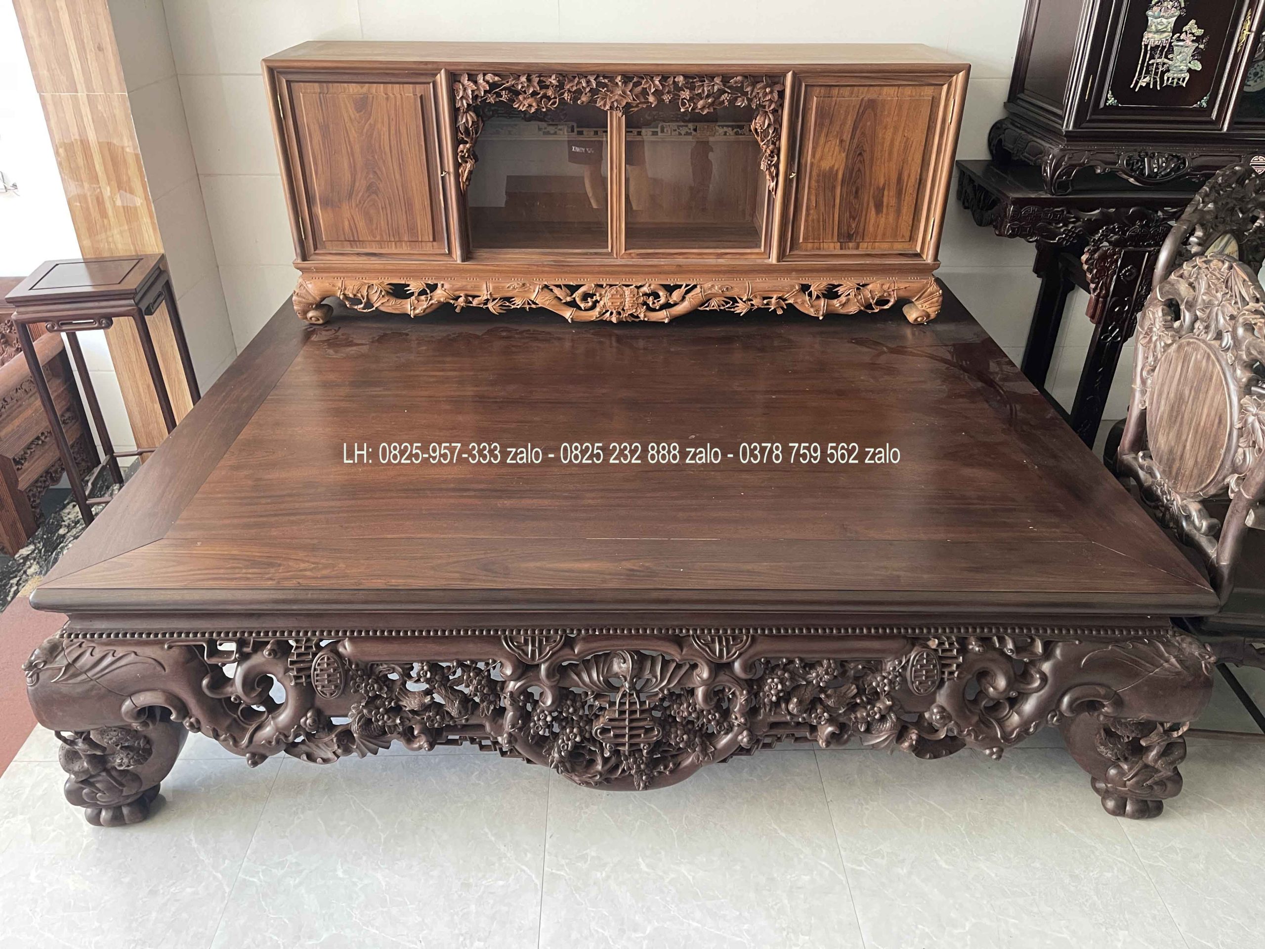 Sập Ngũ Phúc Chân Hươu 220 x 180 Cm Gỗ Gụ