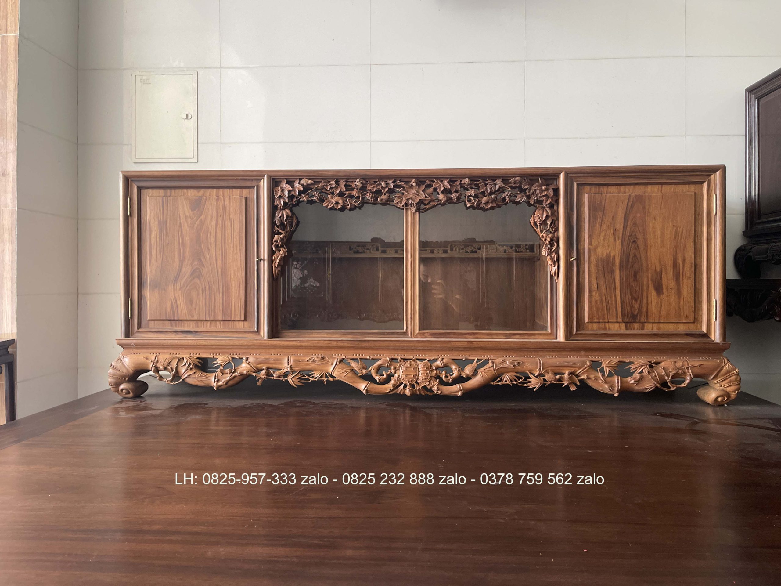 Sập Ngũ Phúc Chân Hươu 220 x 180 Cm Gỗ Gụ (2) Sập Ngũ Phúc Chân Hươu 220 x 180 Cm Gỗ Gụ