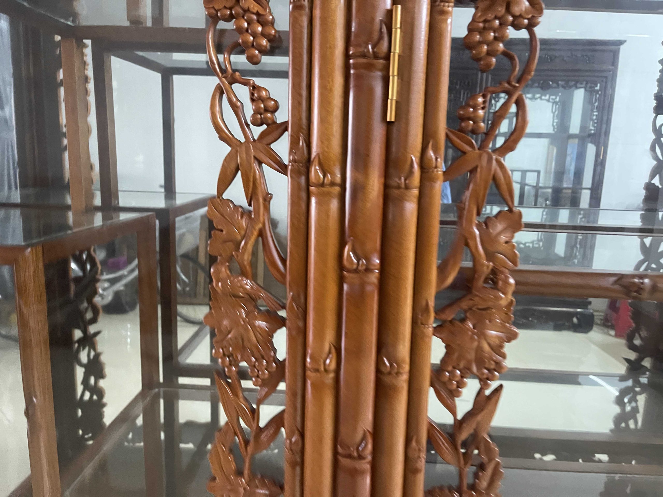 Tủ Bày Đồ To 227 x 237 x 42 Cm